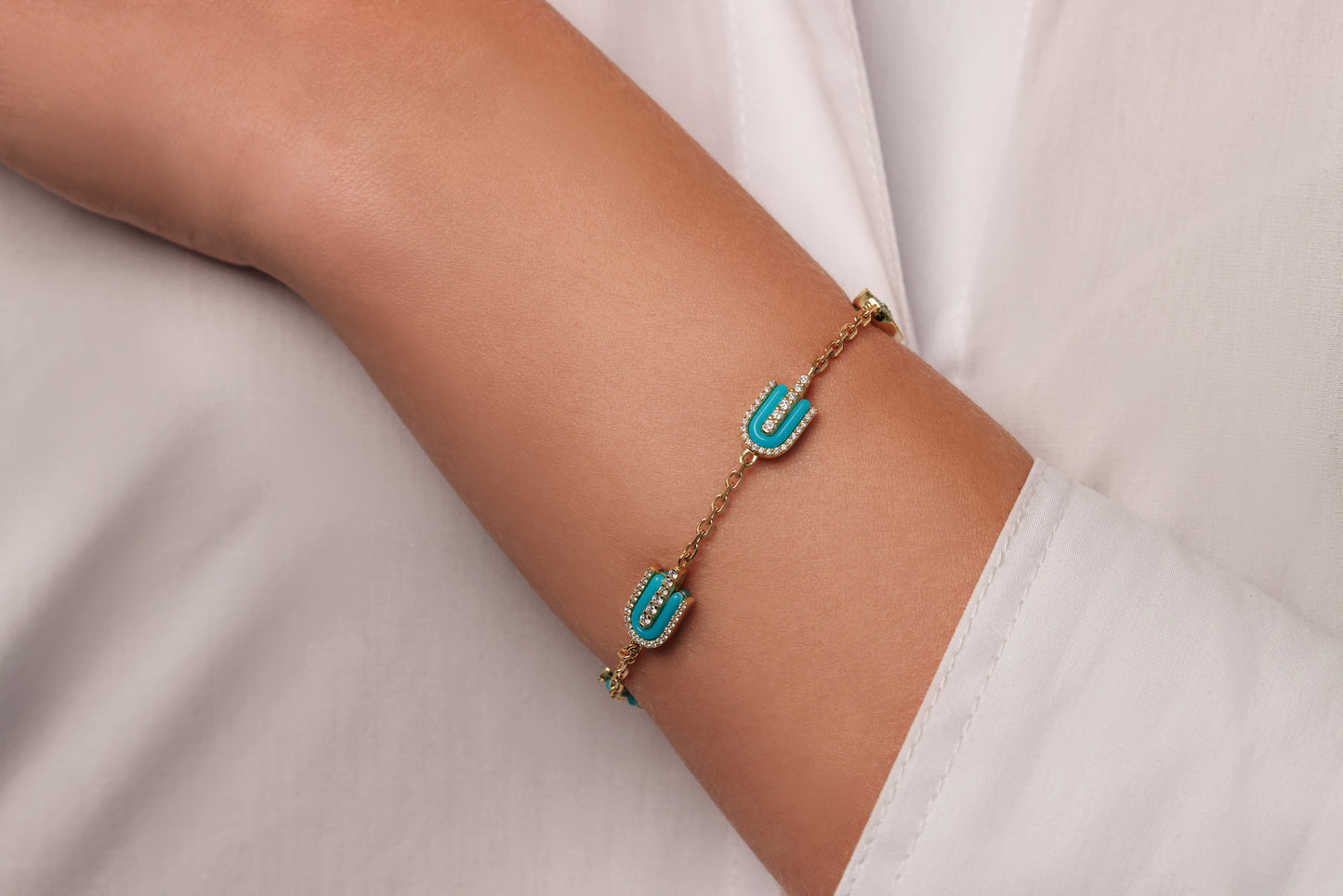 U Chain Bracelet