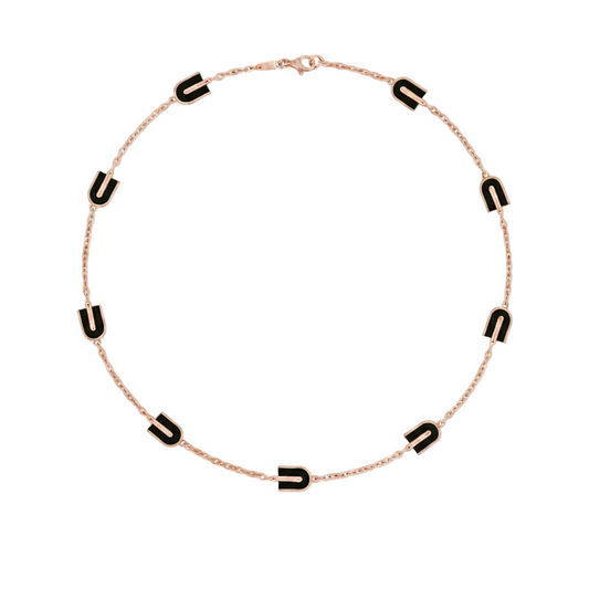 Necklace with black 'U' onyx