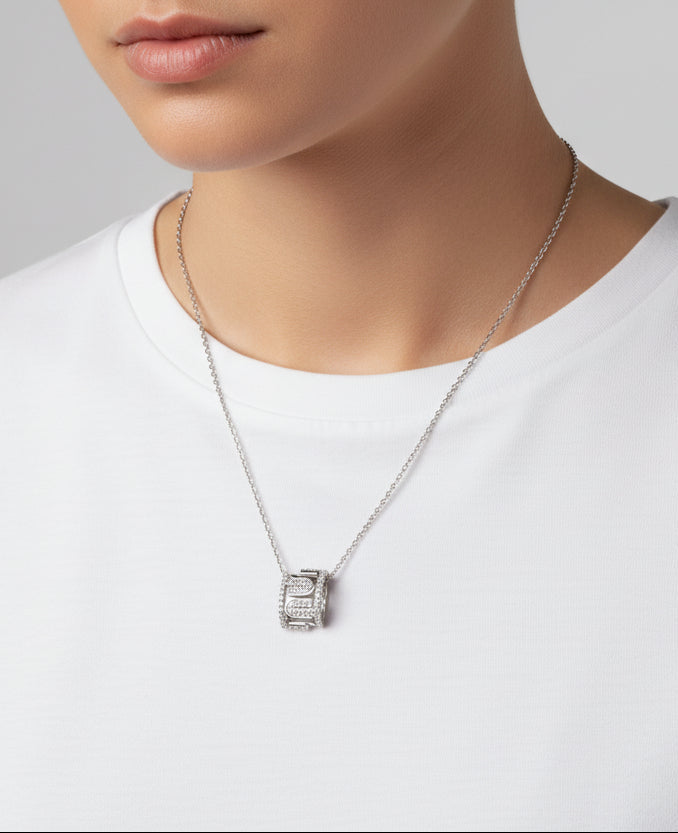 U Spin Necklace