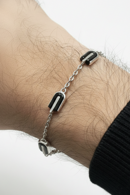 U Chain Bracelet