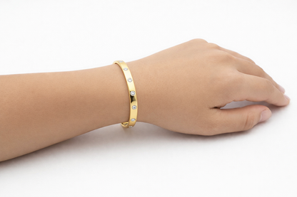 Round Bezeled Diamond Bangle