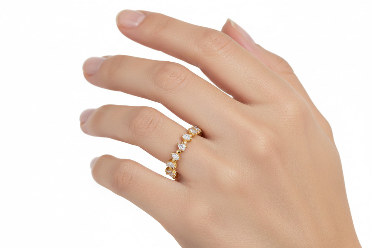 Reverse Pear Diamond Band