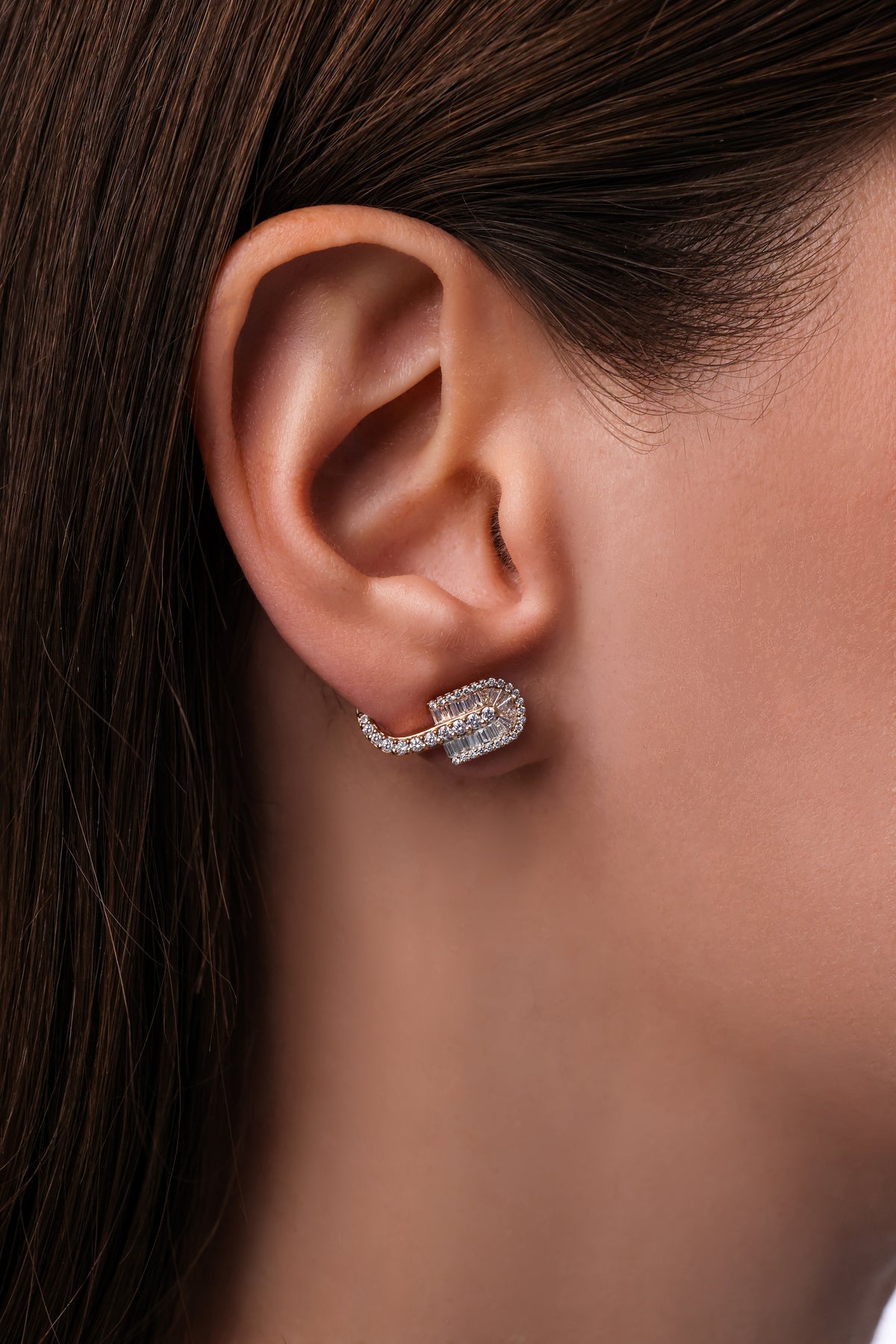 U Huggie Baguette Earrings