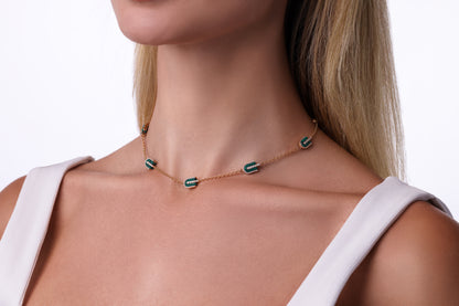 U Chain Necklace